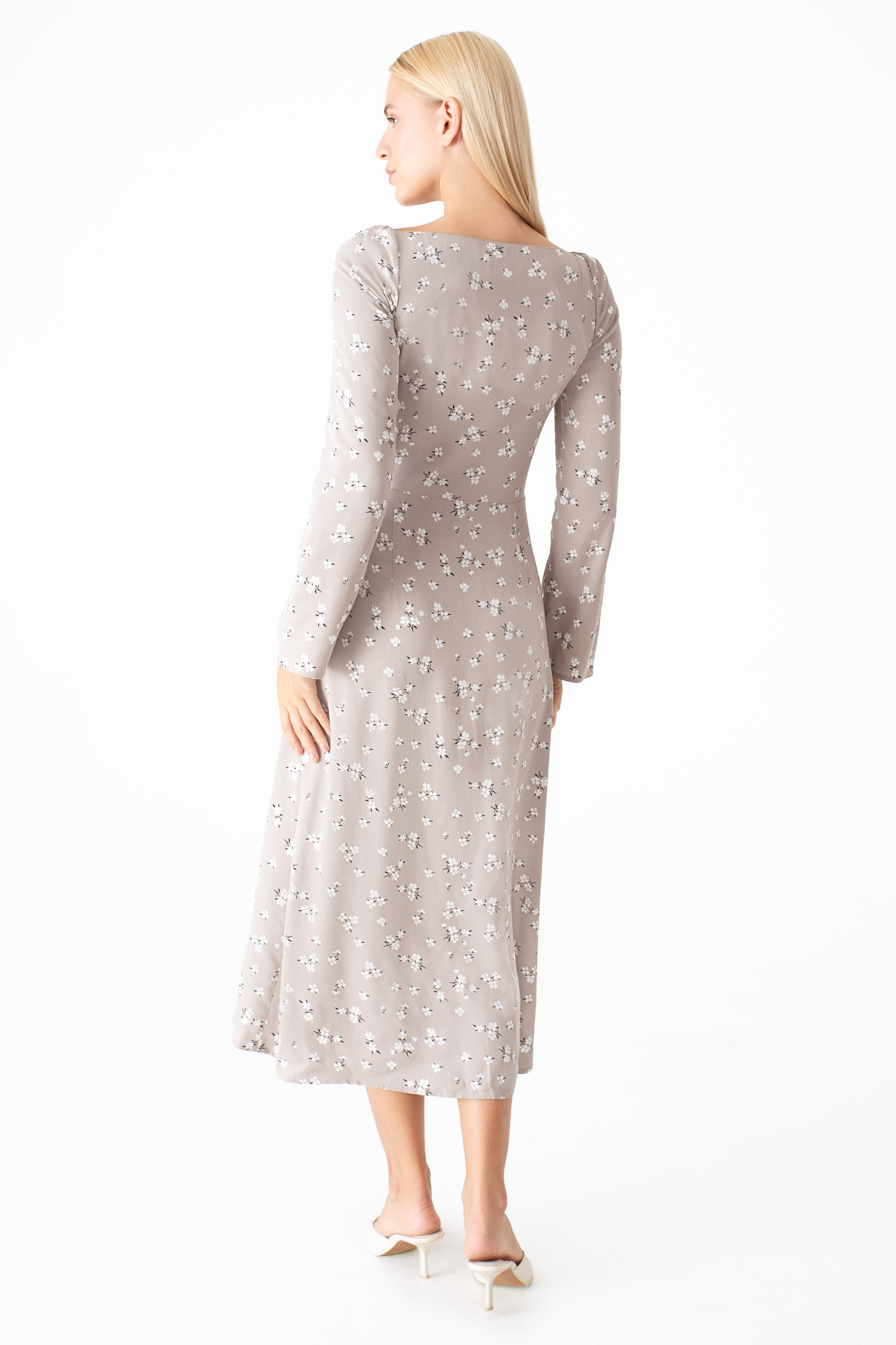 Картинка Сукня міді біла з принтом 